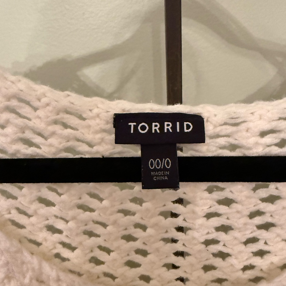 Torrid Open Stitch Pullover Oversized Cropped Sweater Size 0 - Picture 6 of 6